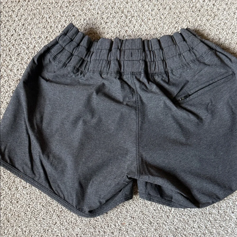 The North‎ Face Women's Charcoal Athletic Shorts sz S